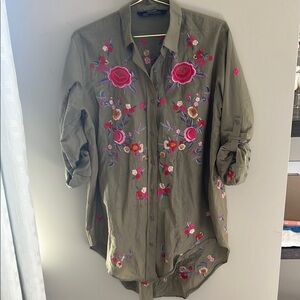 Zara Multicolored Embellished Mandarin Collar 3/4 Sleeve Top